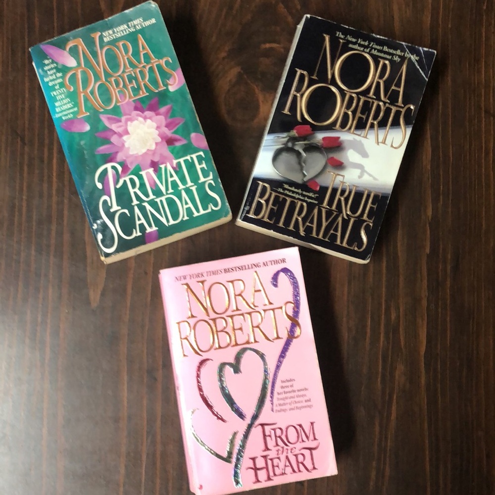 Lot of 3 Nora Roberts paperback books